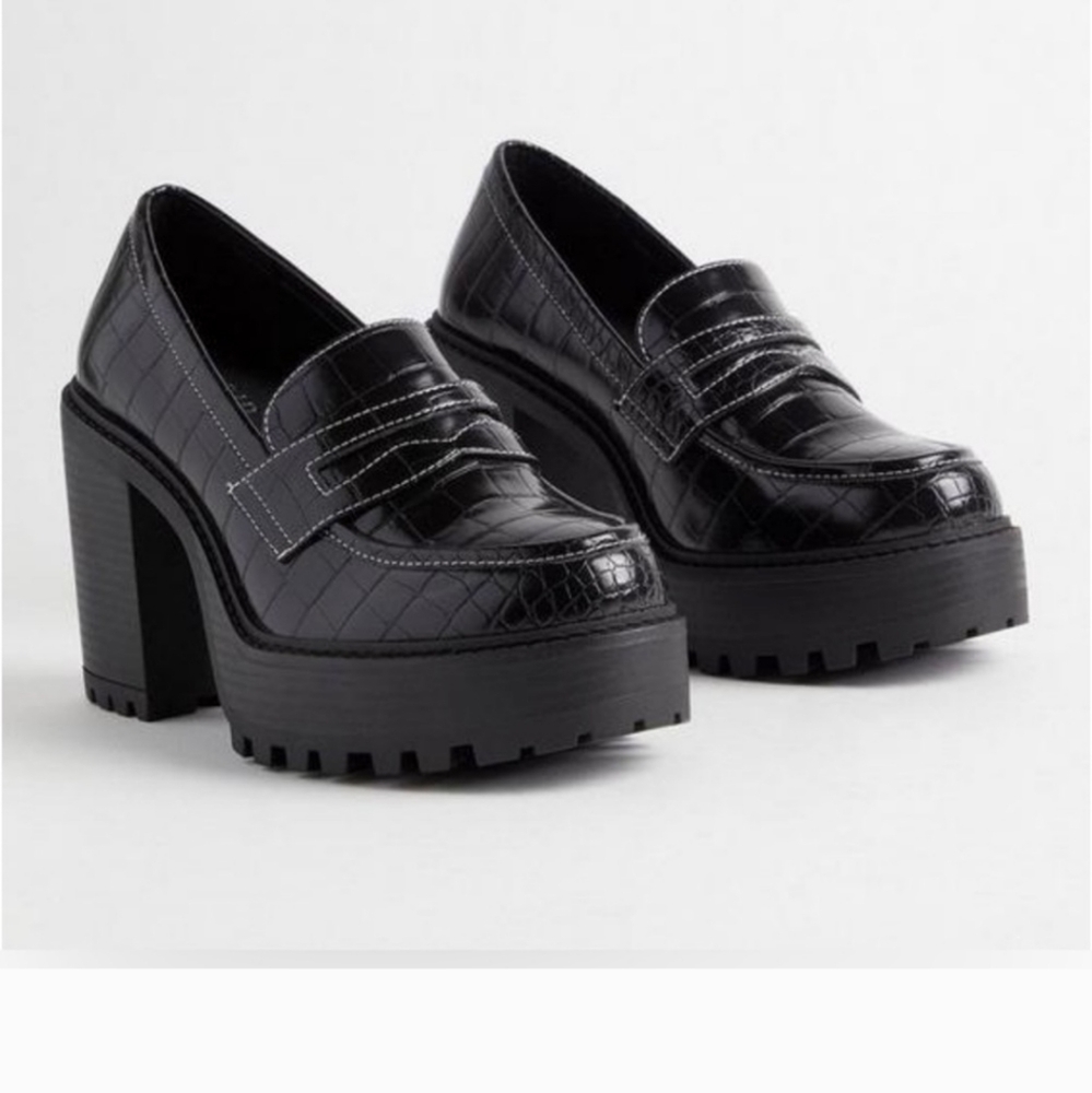 Torrid Black Chunky Heel Loafers